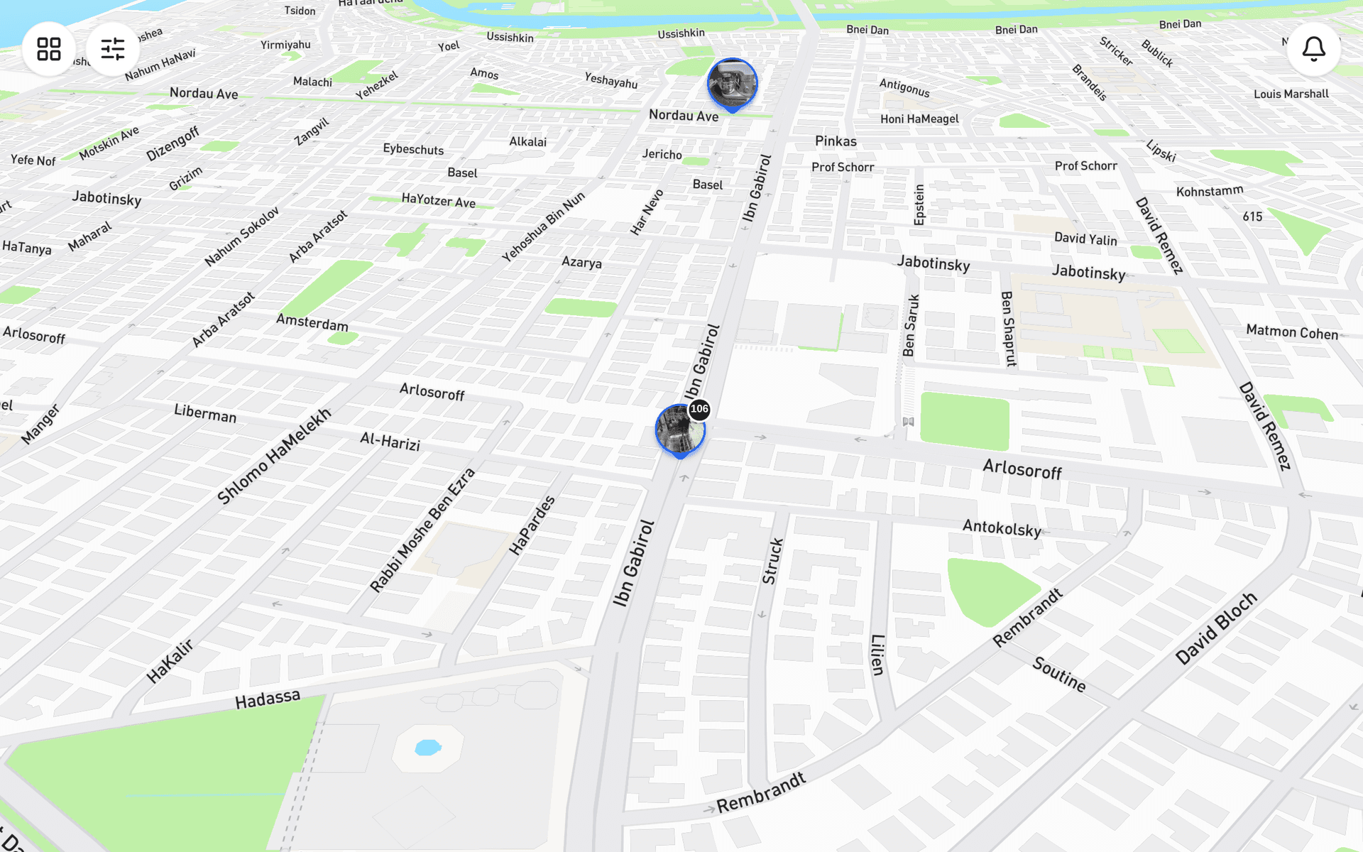 TapTrade map with nearby giveaway pins